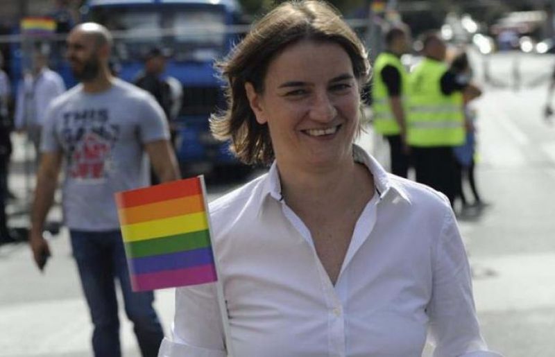 Ana Brnabić postala je prva žena i prva lezbijka na čelu srpske vlade  [VIDEO] - Crol.hr
